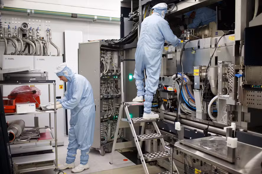 ASML